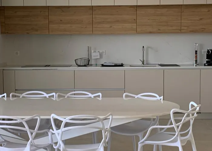 Napoleon Vue Et Piscine Villa