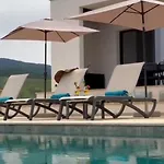 Napoleon Vue Et Piscine וילה Pietrosella