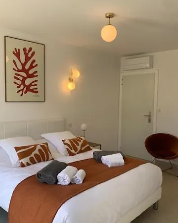 Napoleon Vue Et Piscine Pietrosella