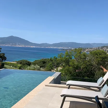 Villa Napoleon Vue Et Piscine