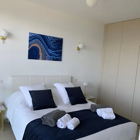 Napoleon Vue Et Piscine 빌라 *
