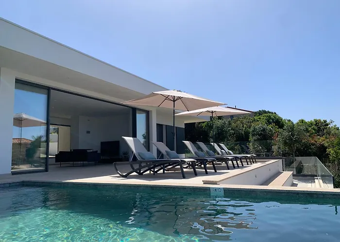 Napoleon Vue Et Piscine Villa *